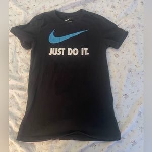 nike sports shirt